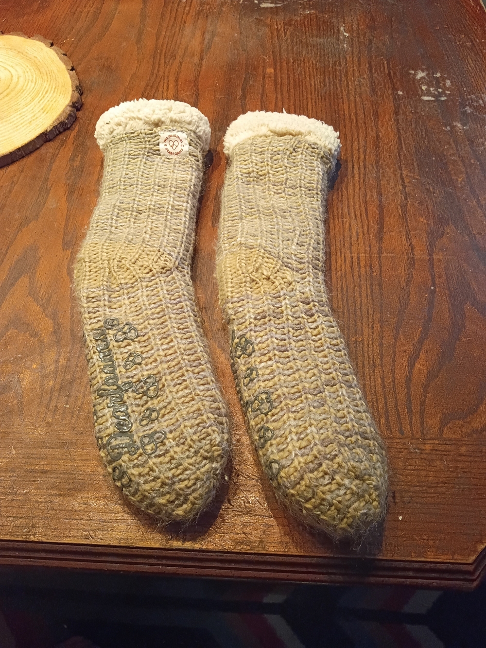 dearfoams Cream Knit Sherpa-Lined Slipper Socks